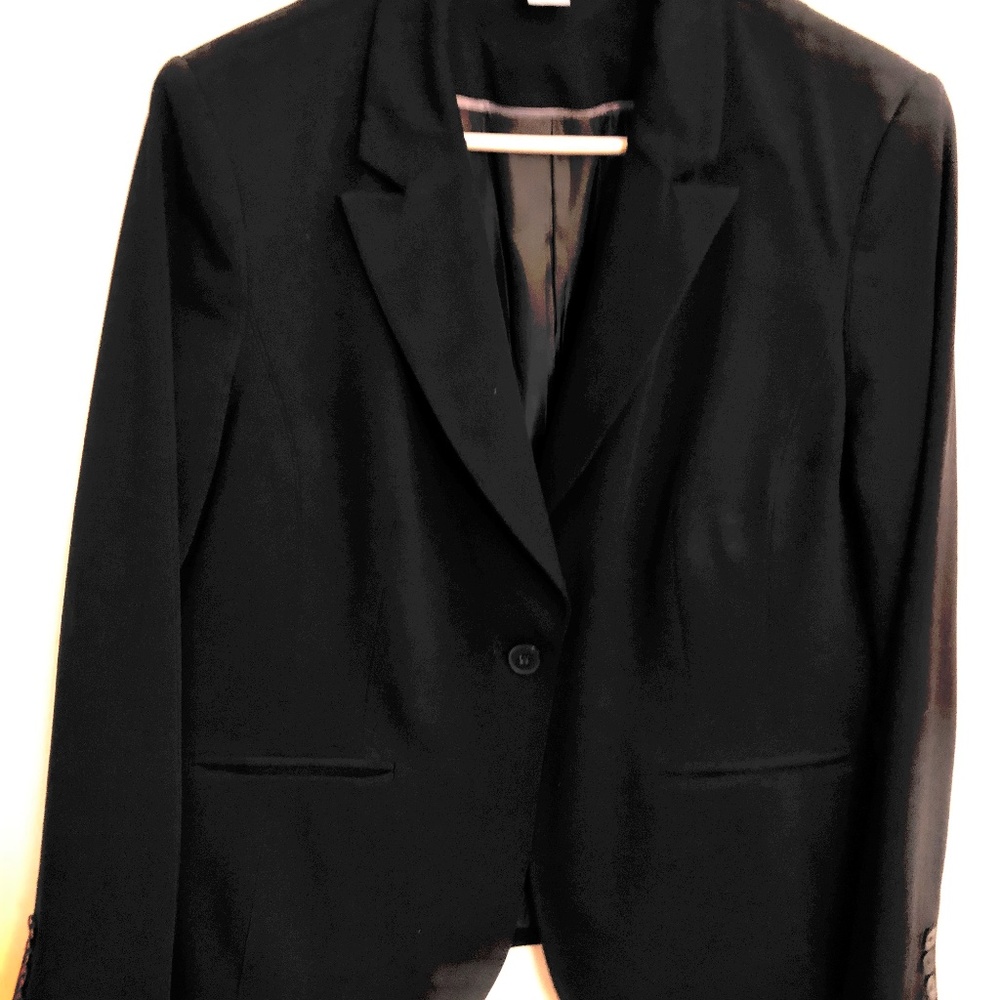 Liz Claiborne black women's blazer